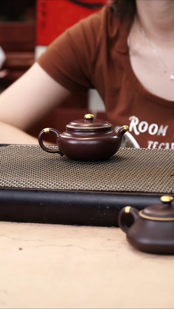 茶壶紫砂四号井茄皮紫泥描金薄胎静思仿古130cc