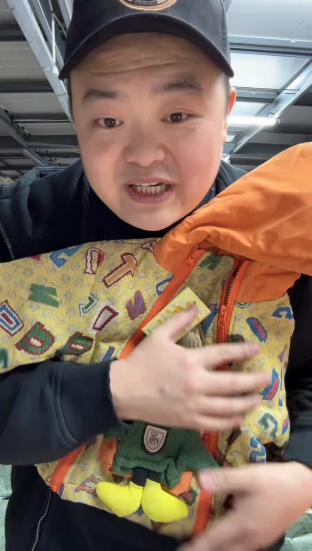 ?****?女童外套056 100