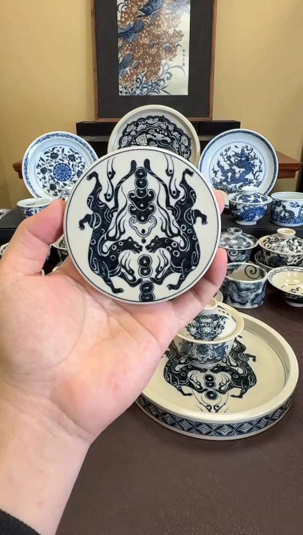 二号釉金钱豹纹盖置