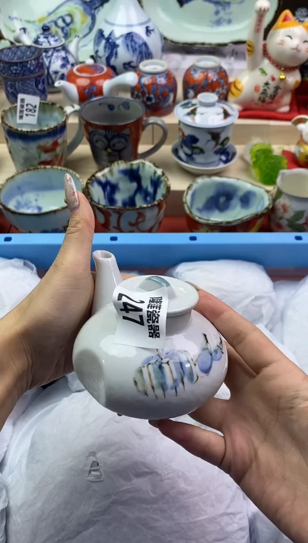 【闪购商品】瓷片隆莲瓷器欢迎大家