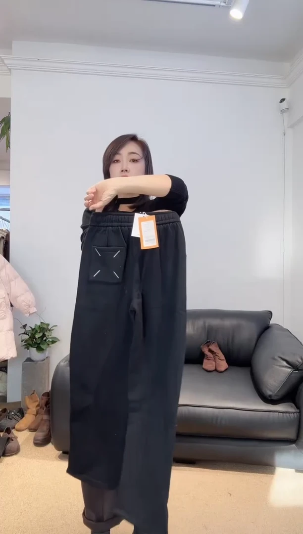 黑色卫裤M码-8027