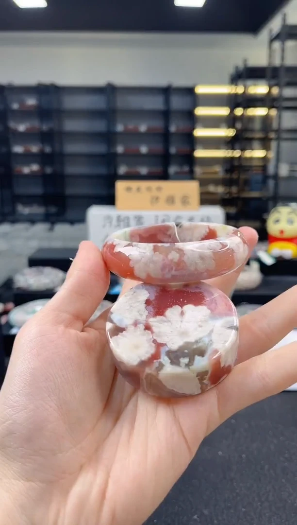 未镶嵌手镯石英质玉62圈口 （不退不换）