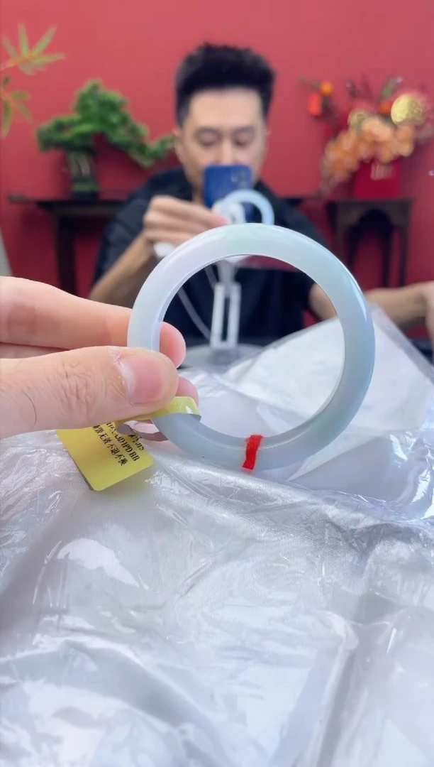 未镶嵌手镯翡翠10