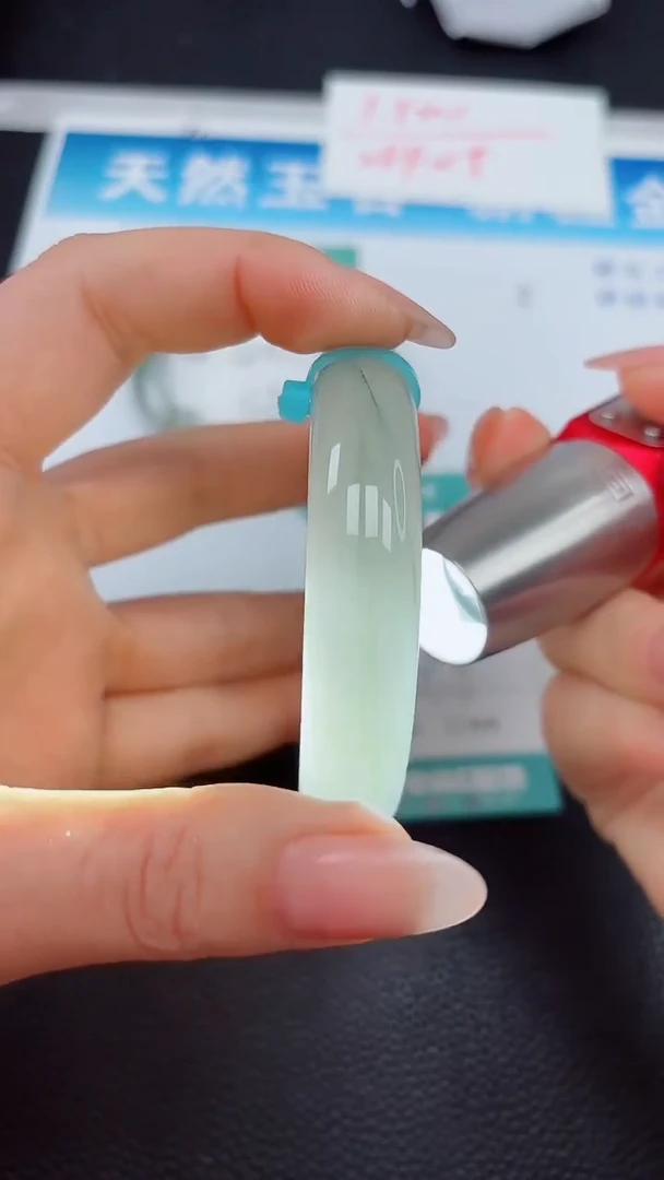 【闪购商品】石英质玉手镯未镶嵌237