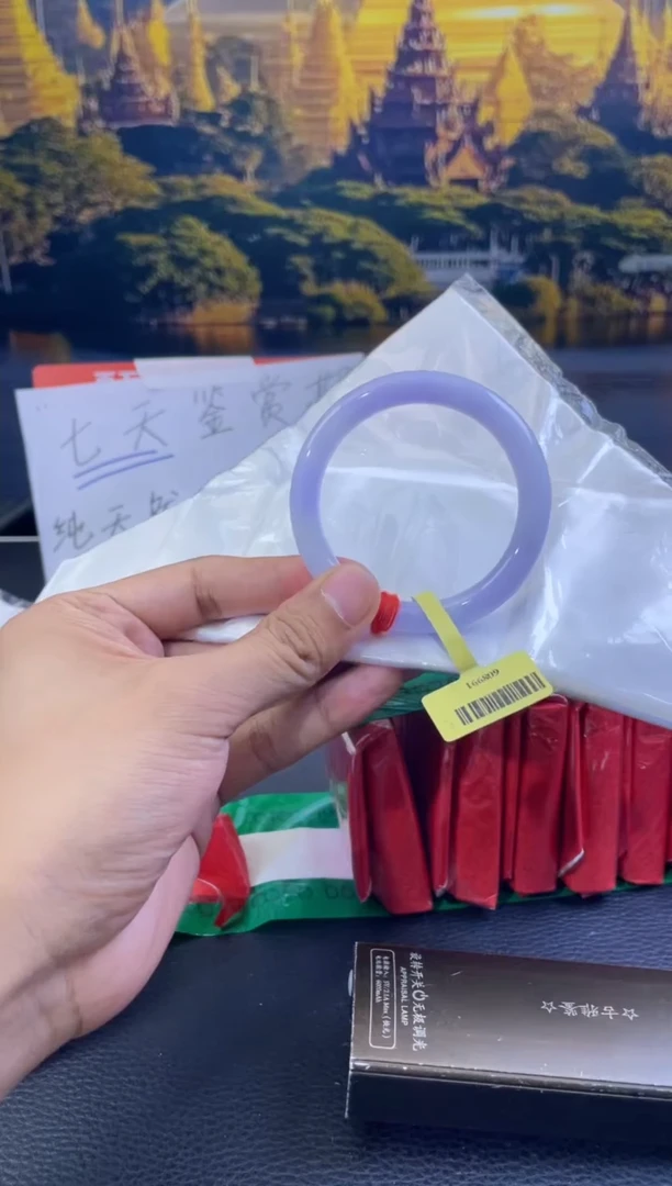 未镶嵌手镯翡翠美**情1