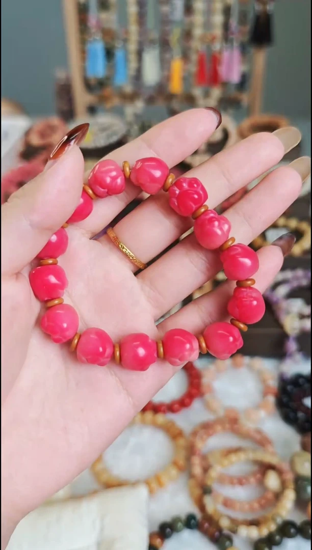 西瓜红爱心猫爪菩提手串