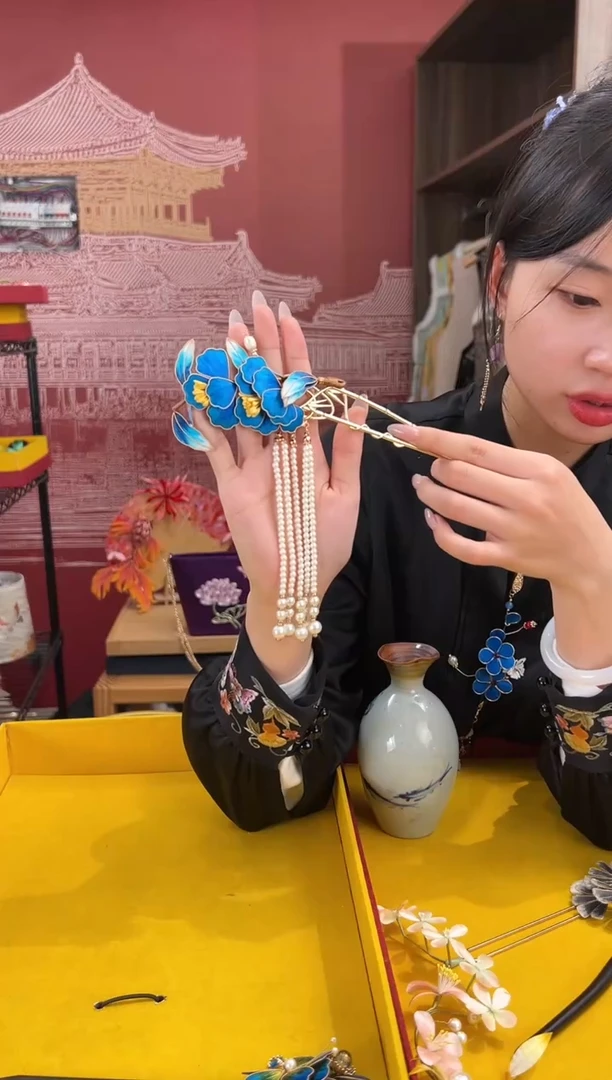 【闪购商品】刺绣非遗绒花（发饰）