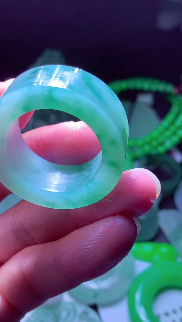 未镶嵌定制翡翠王*#翡翠毛货定制