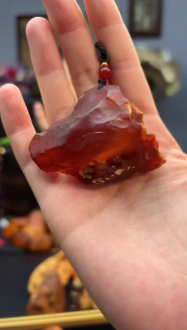 琥珀颈饰未镶嵌吊坠