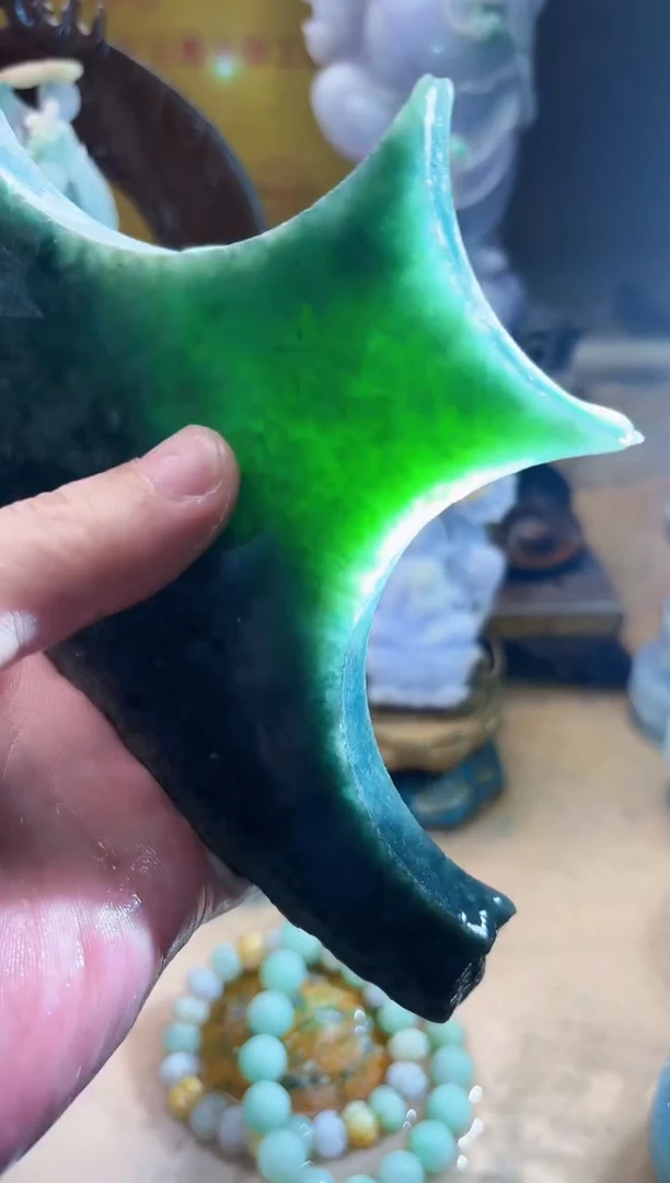 未镶嵌挂件翡翠A货张优9405