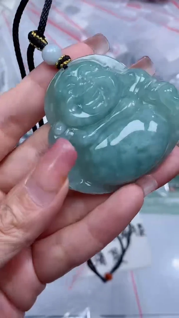 颈饰未镶嵌翡翠吊坠