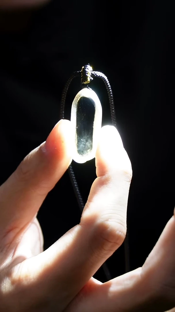 吊坠(赠链)未镶嵌水晶水晶