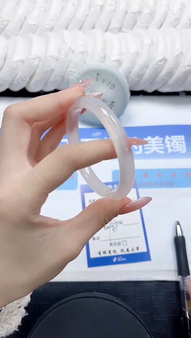 石英质玉手镯未镶嵌10-58