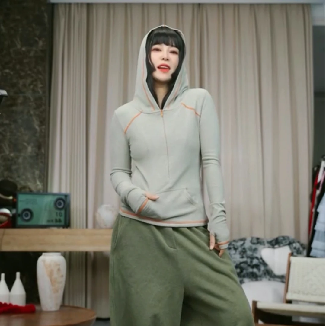 infobyfive20205秋冬连帽澳绒拼接小蛮腰半拉链打底衫壹NF0509048