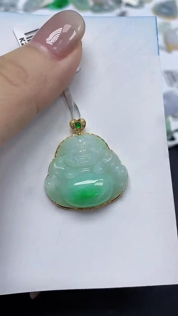 翡翠18K金镶嵌颈饰天然缅甸翡翠A货