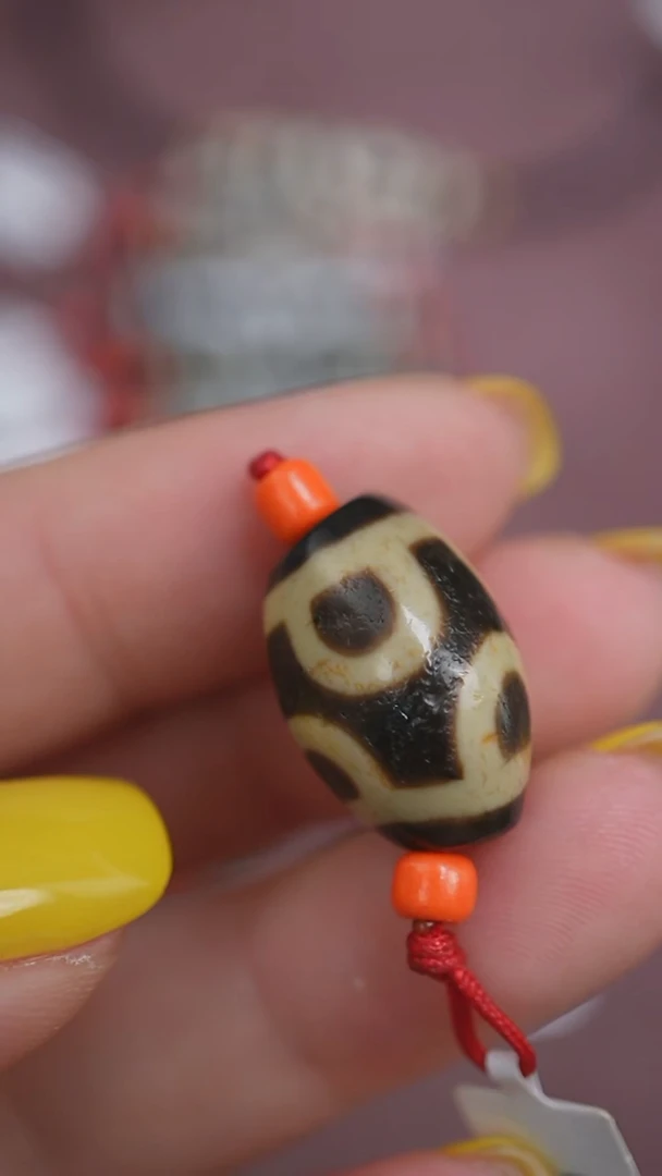 玛瑙/玉髓颈饰未镶嵌蚀花玛瑙珠定制编绳