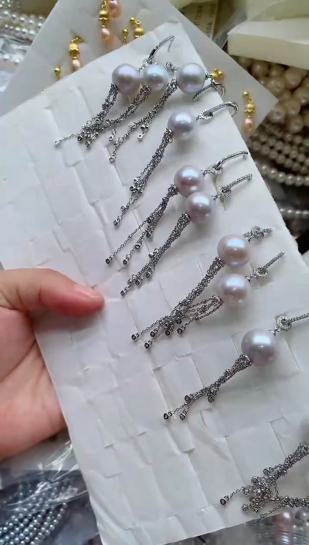 银S925镶嵌耳饰淡水珍珠多样性发其一，非无暇