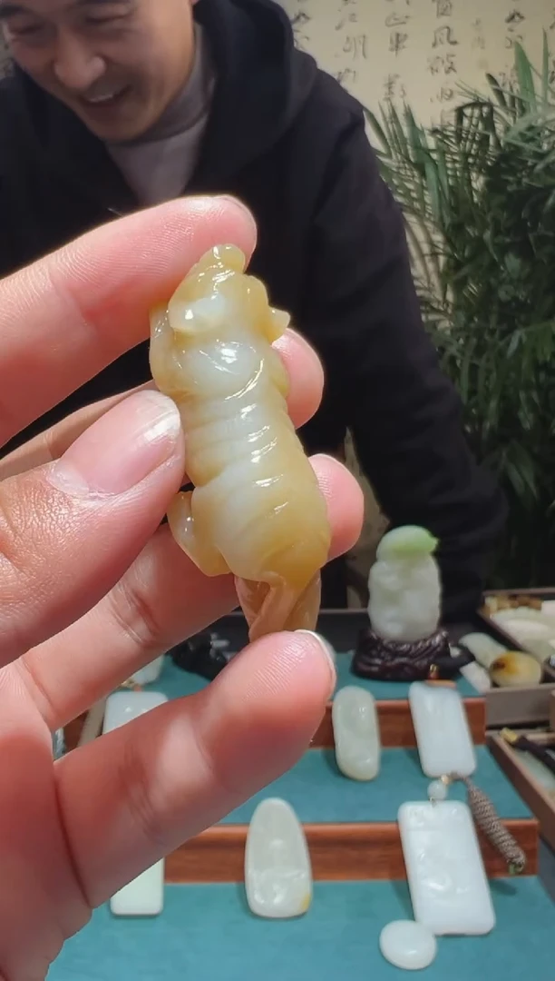 【闪购商品】和田玉吊坠(不含链)未镶嵌1