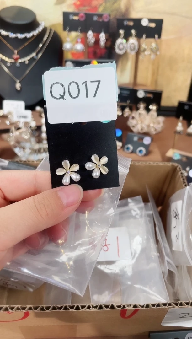 铜合金锆石925银Q017