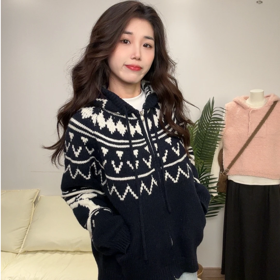 【xixi】韩版 加厚深藏青白提花连帽拉链开衫好看百搭