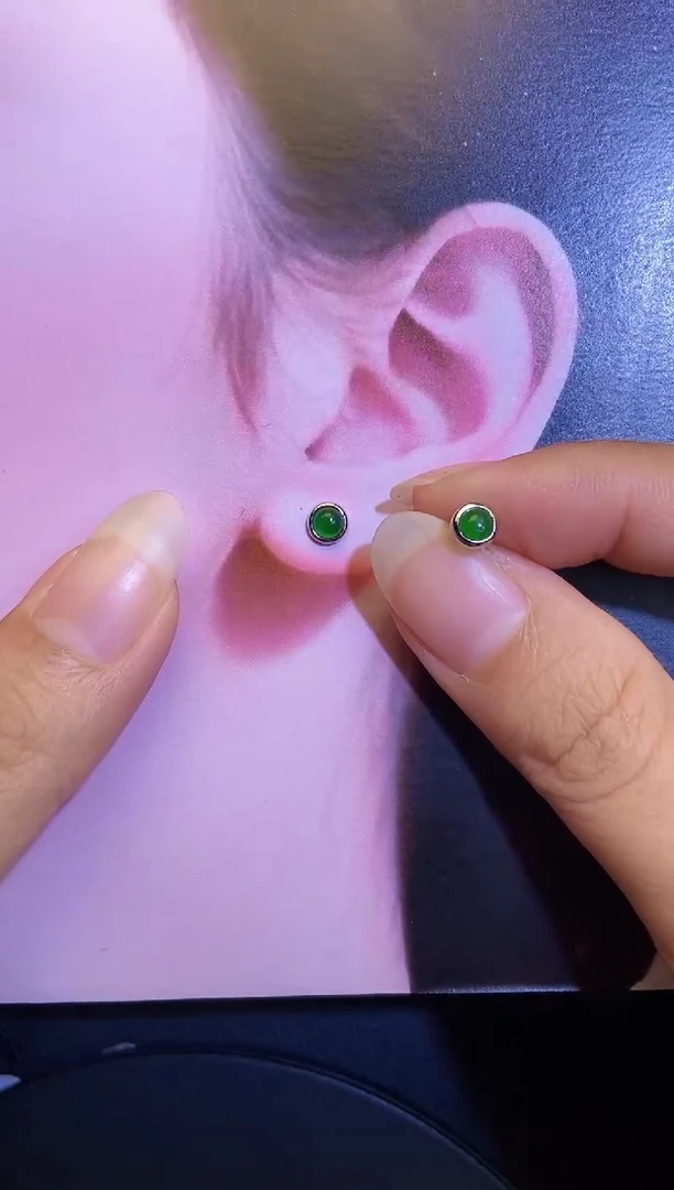 吊坠(不含链)银S925镶嵌翡翠1