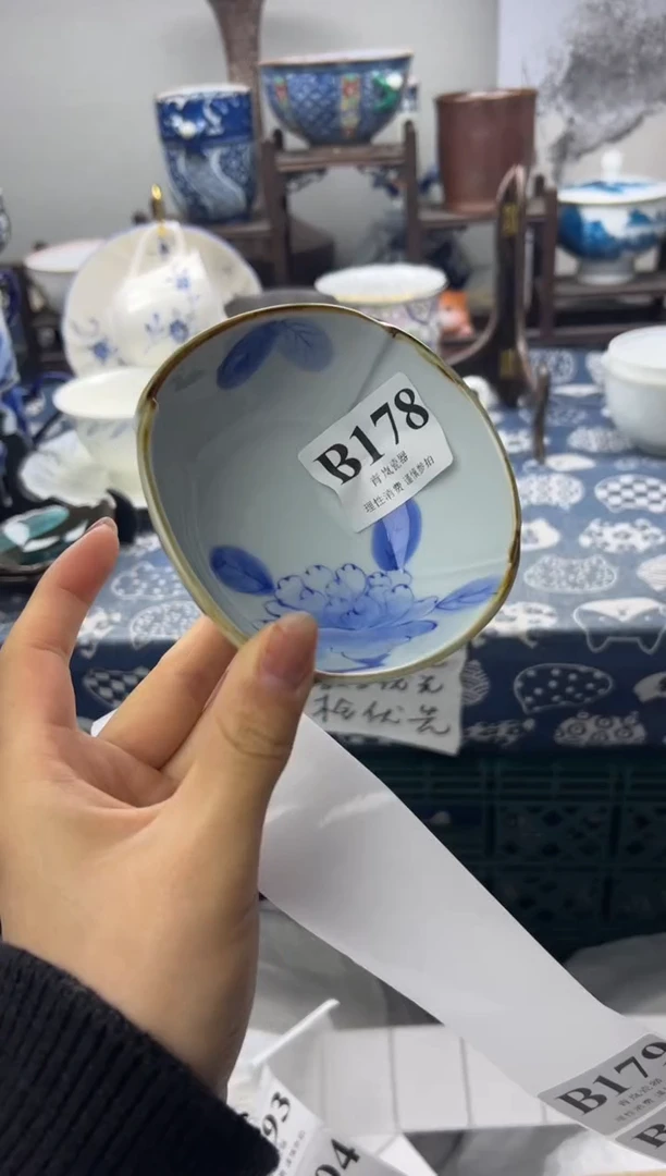 瓷片月*    B178