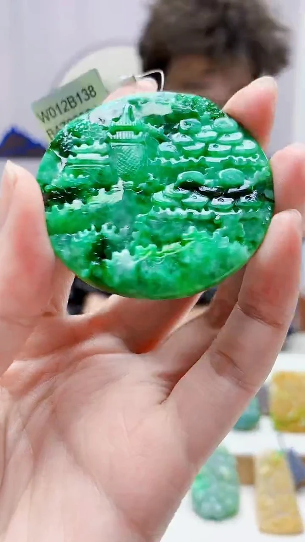 未镶嵌定制翡翠4688zm-毛货挂件6山水