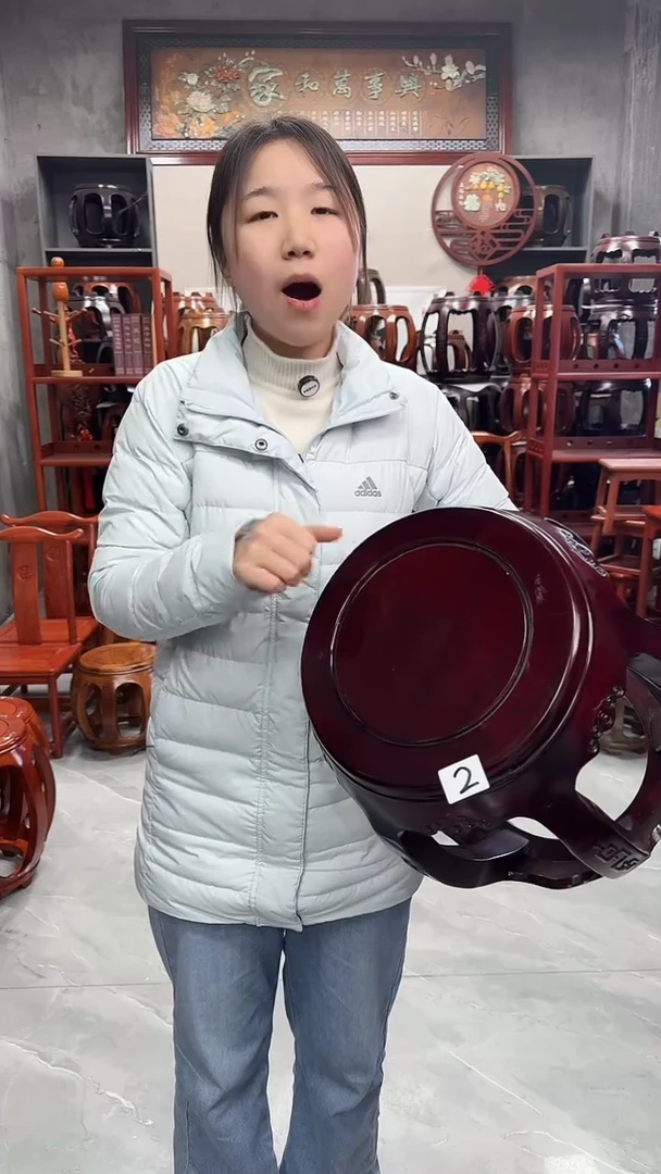 花梨木类家具【微瑕】酸枝色大号雕花鼓凳2号