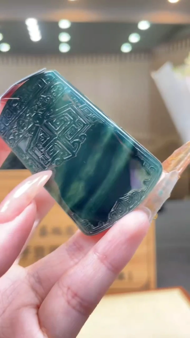 定制翡翠未镶嵌       *590