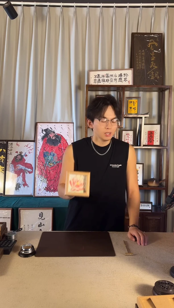 有机玻璃钱从四面八方来