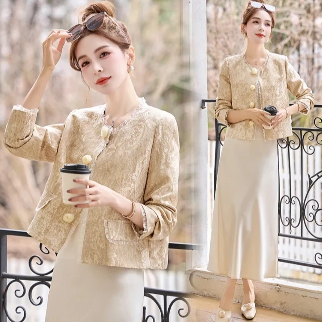 (清 胭)2025春季新款小香风新中式设计感时尚女士外套上衣