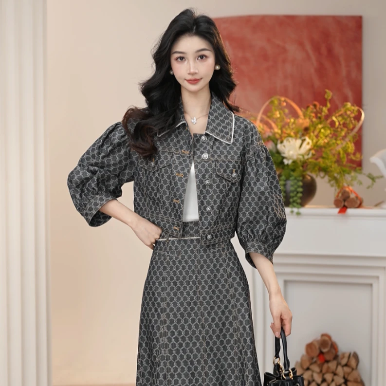 AMASS/阿玛施25春季新款上衣气质提花百搭设计款短板外套540003