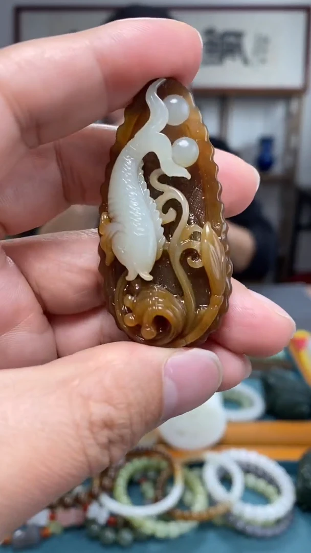 颈饰未镶嵌和田玉60