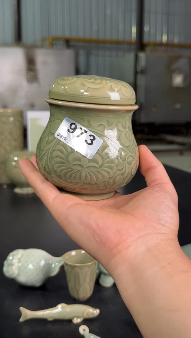 耀州窑仰山团菊茶叶罐973