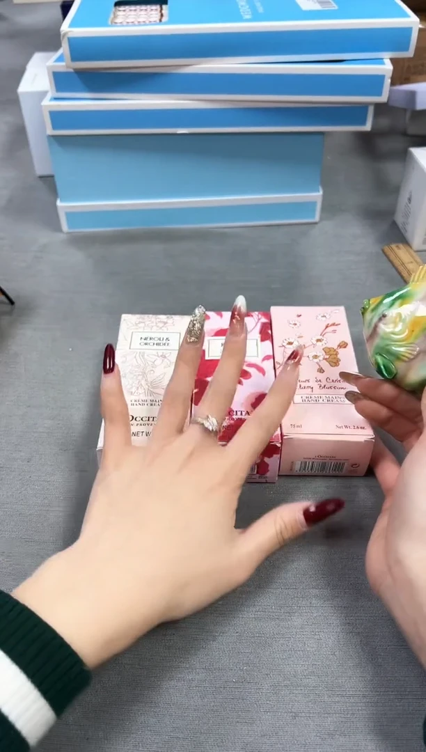 【闪购商品】瓷片新号开播全部福利