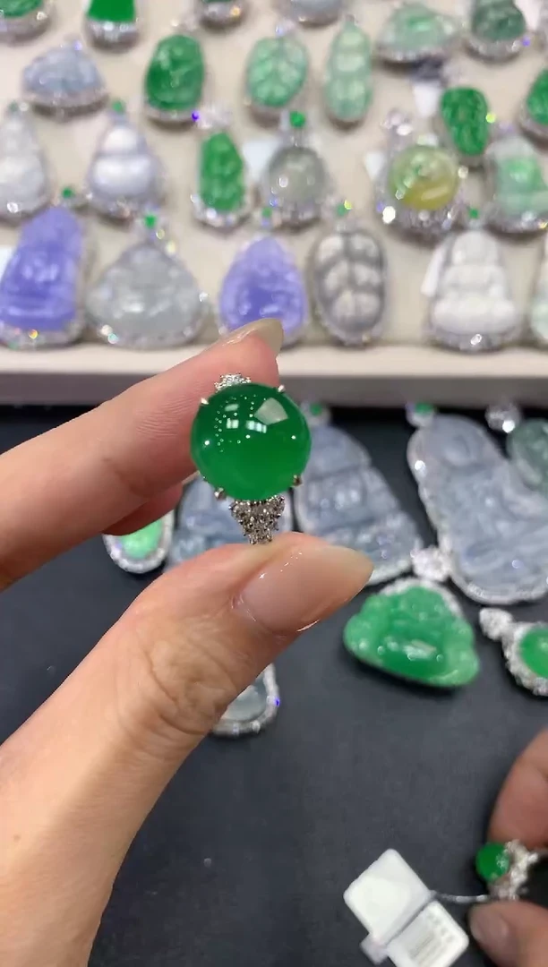 【闪购商品】翡翠戒指18K金镶嵌f5