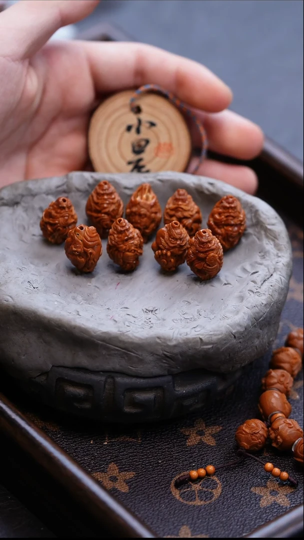 手串/手链橄榄核໑****?橄榄雕