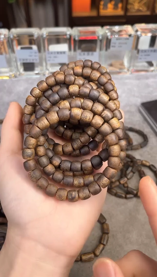 【闪购商品】沉香手串27号绿奇楠多样性发货1条