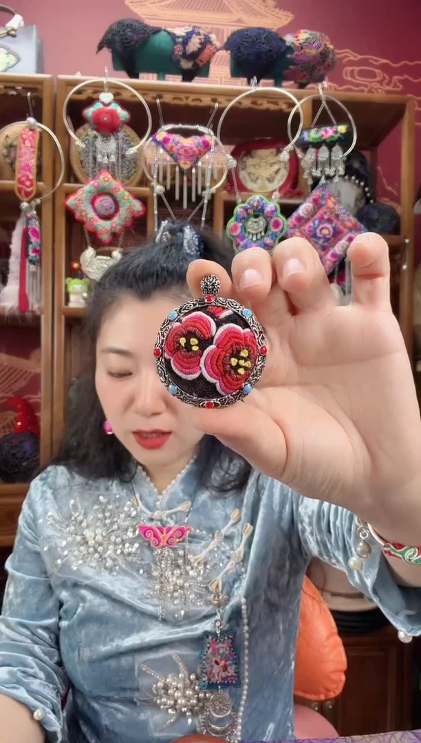 刺绣项链10甜甜家