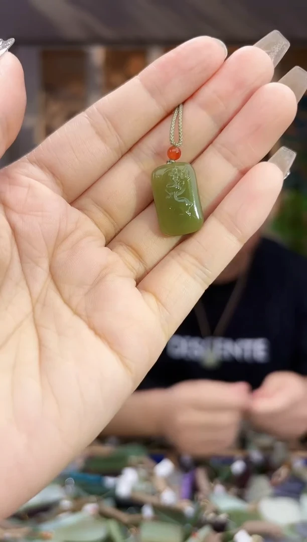 和田玉未镶嵌挂件拍一发一多样性发货