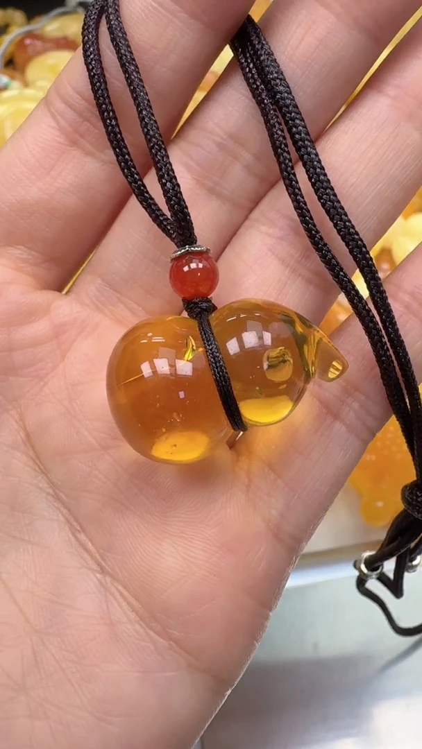 裸石琥珀未镶嵌如图冰花