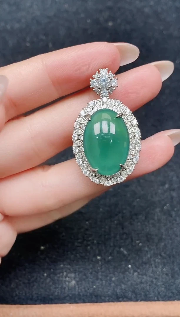 颈饰未镶嵌翡翠天然A货翡翠，保A保真