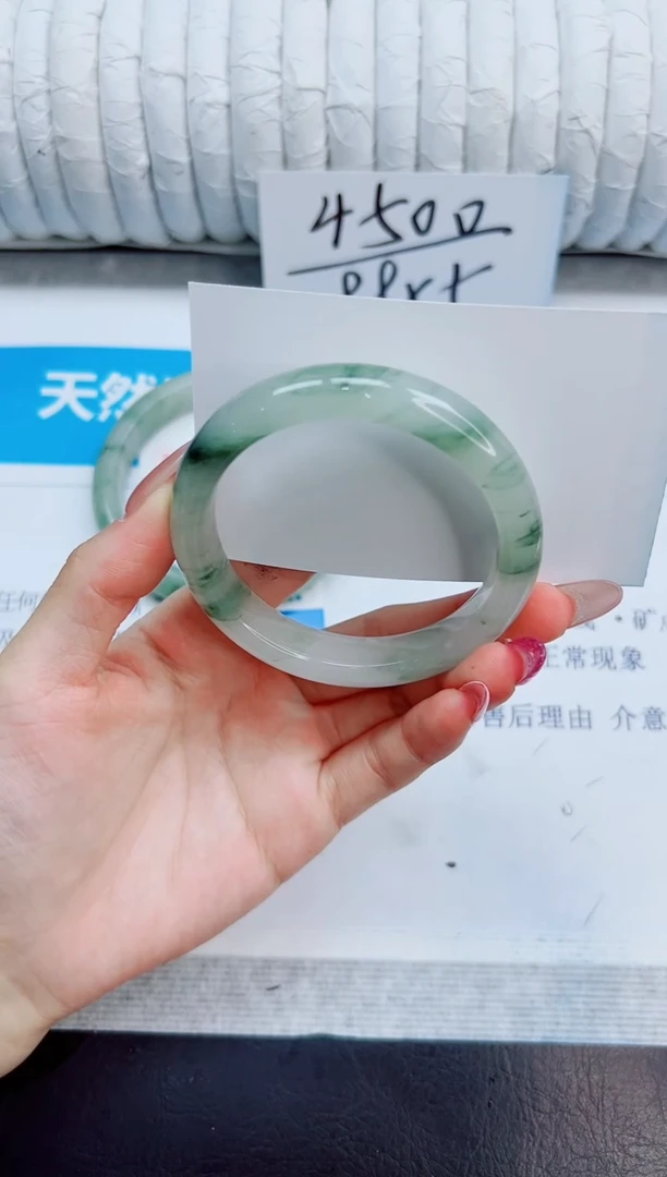 未镶嵌手镯石英质玉64/53.6