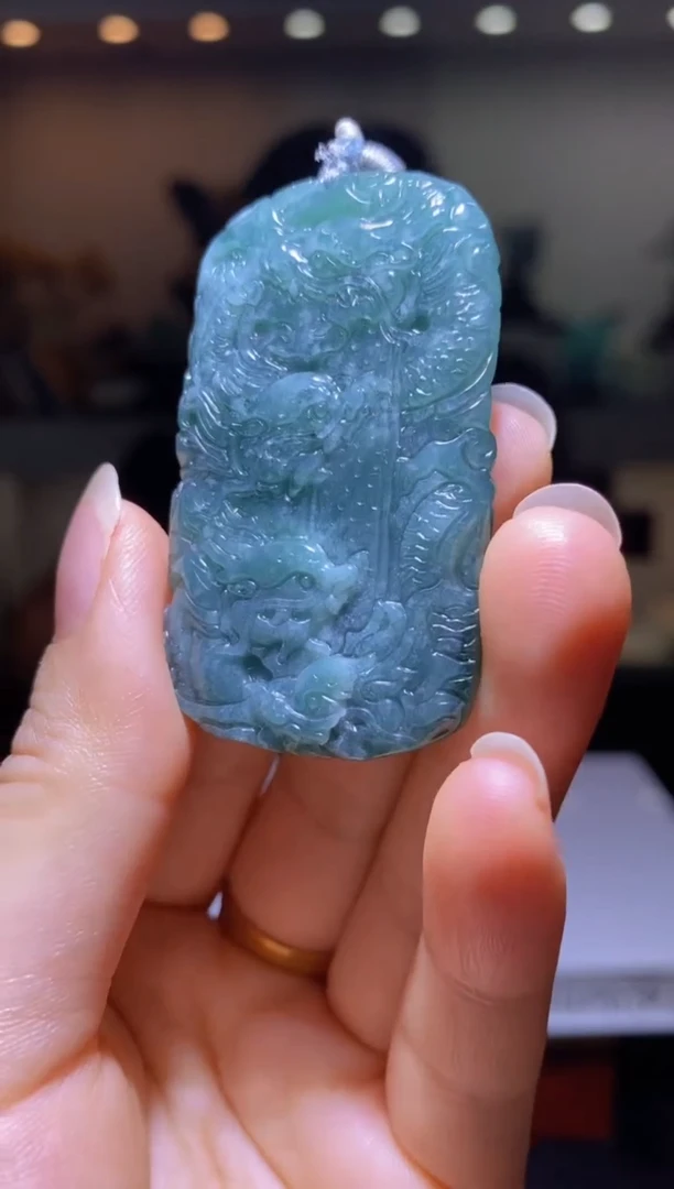 翡翠未镶嵌颈饰YY翡翠吊坠4-07