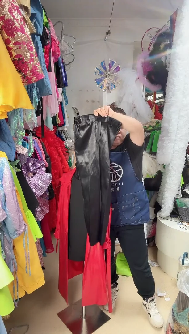 小*妹657    120     50