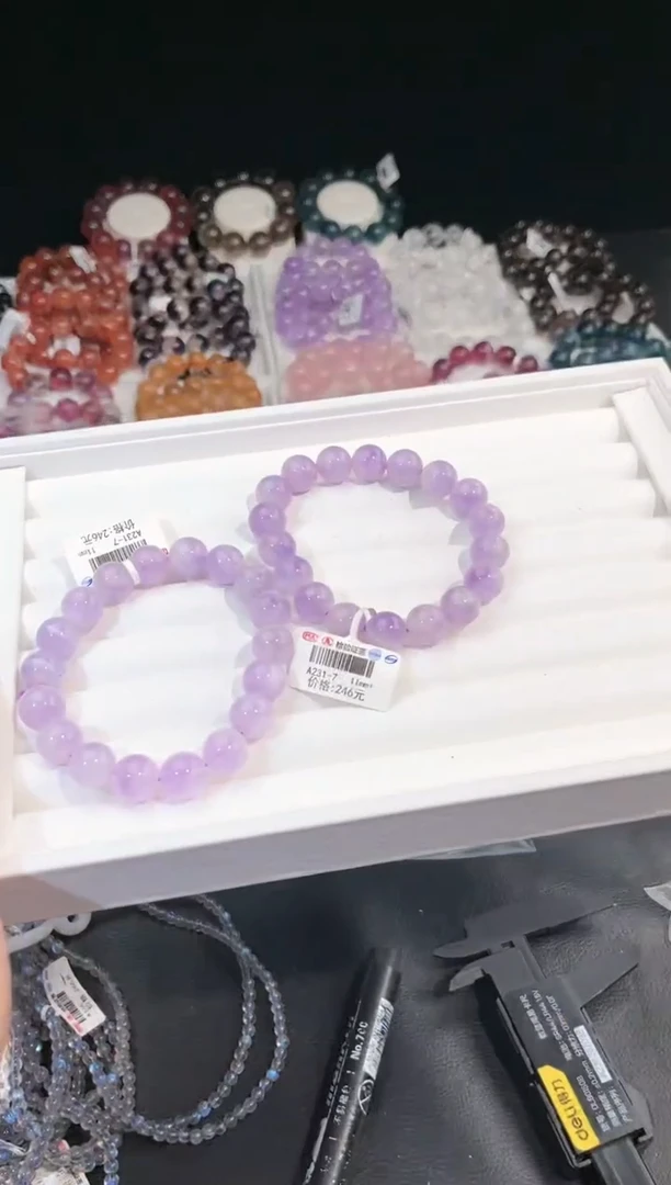 【闪购商品】水晶手链未镶嵌多样性发一紫兔毛11mm