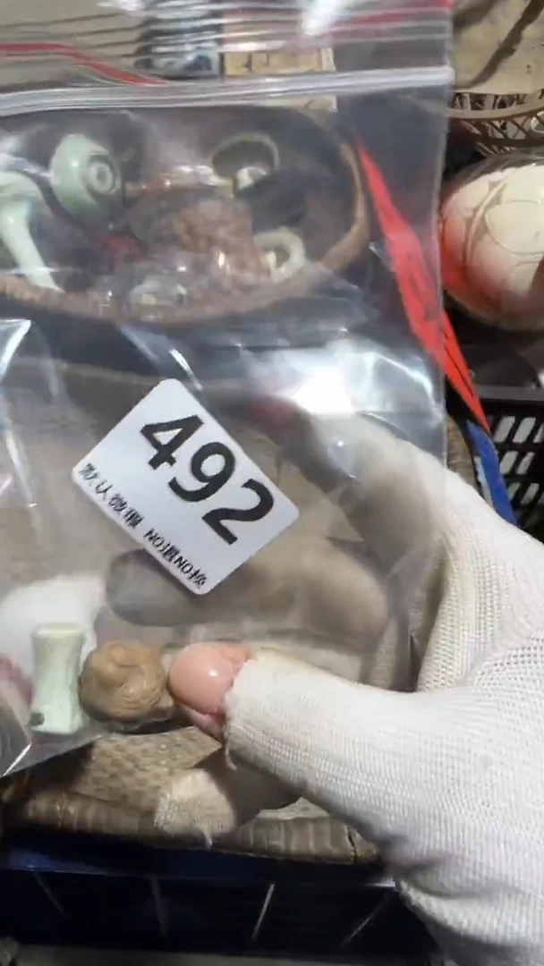 无非金属江***波亿容工艺品492