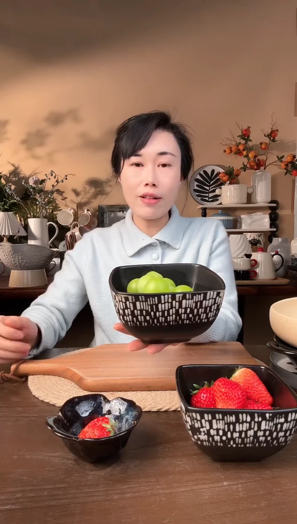 【闪购商品】瓷片6英寸做旧豹纹方碗微瑕