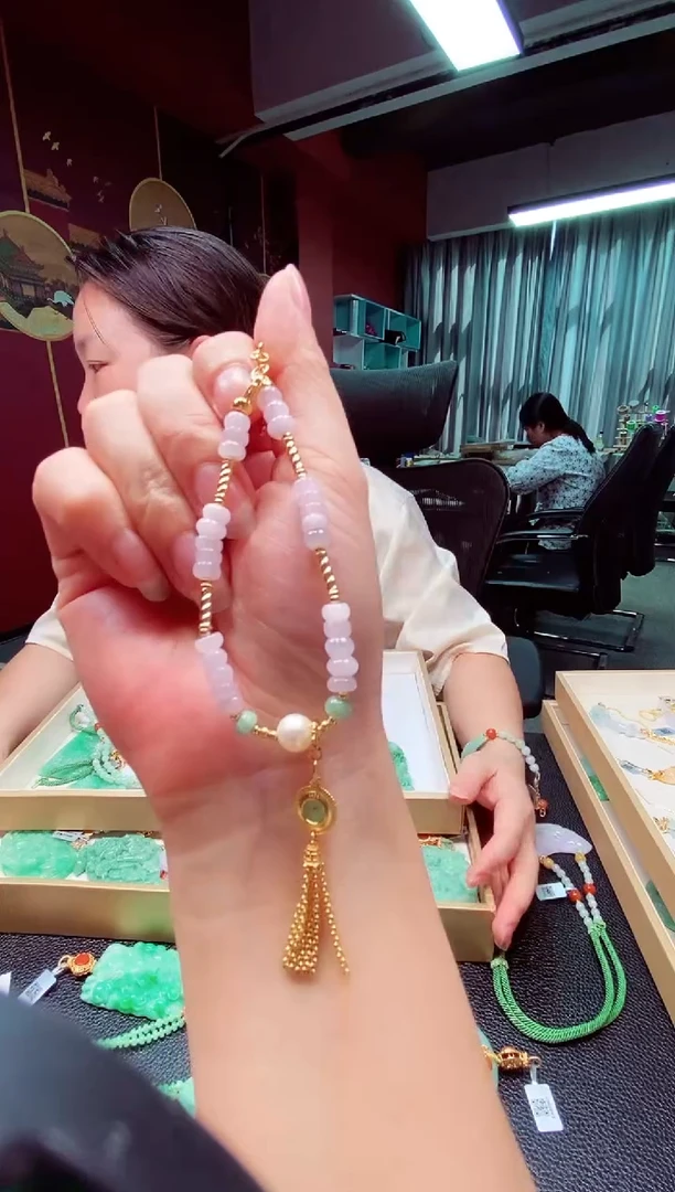 翡翠未镶嵌颈饰翡翠手串