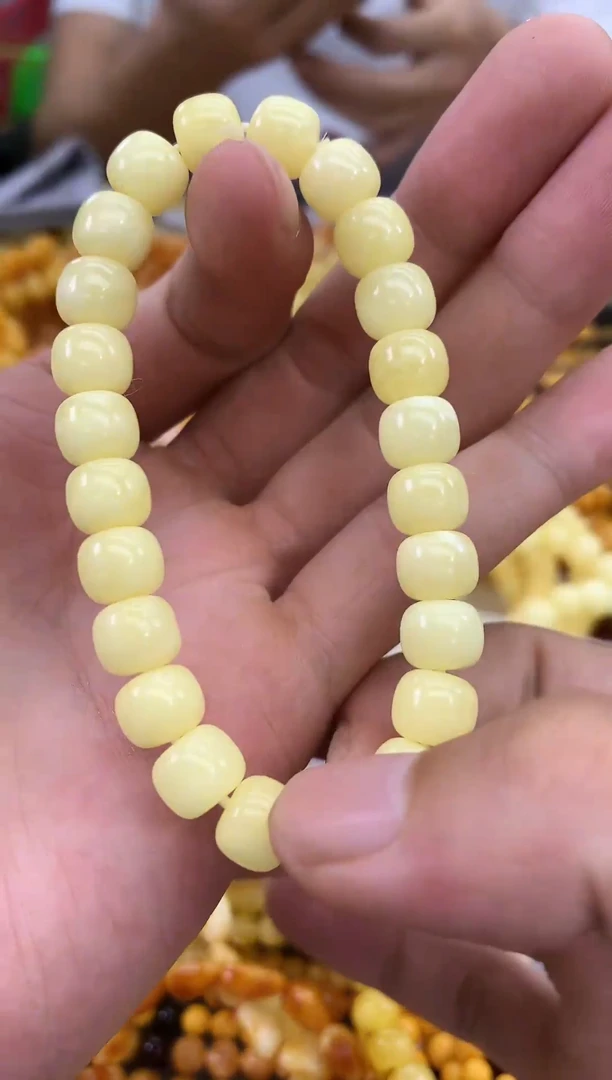 裸石蜜蜡未镶嵌手串